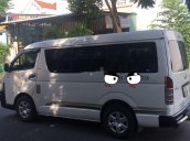 Bán Toyota Hiace 2010, màu trắng, nhập khẩu