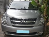 Bán Hyundai Starex đời 2014, màu bạc giá cạnh tranh