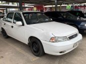 Cần bán gấp Daewoo Cielo 1996, màu trắng, giá tốt