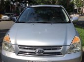 Xe Kia Carnival đời 2009, màu bạc, nhập khẩu