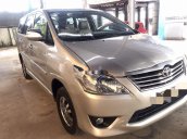 Bán Toyota Innova đời 2012, màu bạc, xe gia đình