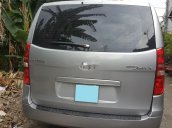 Bán Hyundai Starex đời 2014, màu bạc giá cạnh tranh