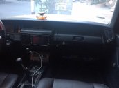 Cần bán Toyota Crown đời 1996, màu trắng, chính chủ