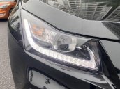 Cần bán lại Chevrolet Cruze năm sản xuất 2017, màu đen