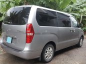 Bán Hyundai Starex đời 2014, màu bạc giá cạnh tranh