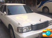 Cần bán Toyota Crown đời 1996, màu trắng, chính chủ