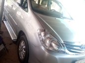 Cần bán xe Toyota Innova năm 2009, màu bạc, giá chỉ 323 triệu