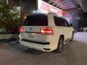 Bán Toyota Land Cruiser VXE 5.7L siêu lướt