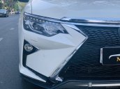 Bán Camry 2.5Q model 2019 trắng ngọc trai, 1 chủ, mới lướt 18.000km