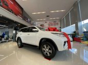 Toyota Đông Sài Gòn bán xe Toyota Fortuner 2.4G sản xuất năm 2020, màu trắng