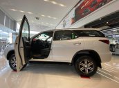 Toyota Đông Sài Gòn bán xe Toyota Fortuner 2.4G sản xuất năm 2020, màu trắng