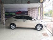 Bán Toyota Vios sản xuất năm 2019, màu vàng