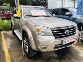 Cần bán lại xe Ford Everest đăng ký 2012, xe gia đình giá 524 triệu đồng