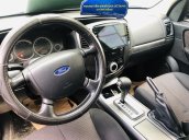 Bán xe gia đình cực đẹp chiếc Ford Escape đời 2011, màu đen, giá cạnh tranh