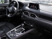 Mazda Giải Phóng cần bán xe Mazda CX 5 2.0 Premium đời 2020, màu trắng