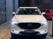 Mazda Giải Phóng cần bán xe Mazda CX 5 2.0 Premium đời 2020, màu trắng