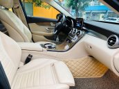 Mercedes C250 Exclusive xanh Cavansite, nội thất kem cực hot, đăng kí lần đầu T4/2017