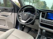 Cần bán gấp Toyota Highlander sản xuất 2014, màu xanh lam, nhập khẩu