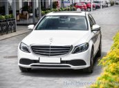 Tậu Mercedes C200 Exclusive 2021 đẳng cấp chỉ với 6,5 triệu mỗi tháng