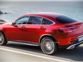 2021 New Mercedes GLC 300 Coupe - xe Coupe nhập khẩu - giao ngay - bank hỗ trợ 80%