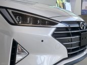 Ưu đãi giá thấp chiếc Hyundai Elantra 1.6 MT, đời 2020, có sẵn xe, giao nhanh