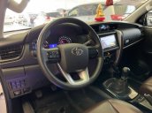 Bán Toyota Fortuner 2.4G năm 2018, màu trắng, xe nhập 