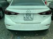 Ngân hàng bán đấu giá chiếc Mazda 3 đăng kí năm 2018, màu trắng