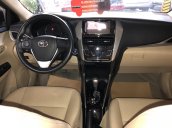 Cần bán gấp Toyota Vios 1.5G CVT năm 2019, màu  ghi xám
