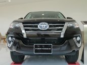 Bán Toyota Fortuner 2020 - máy dầu - số tự động, cam kết giá tốt - khuyến mãi lớn, trả trước 250 triệu - lãi suất thấp