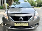 Cần bán Nissan Sunny model 2014, số tự động, bản full