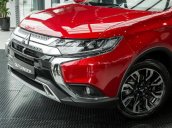 Mitsubishi Outlander 2020, trang bị nhiều tiện ích, giá tốt nhất phân khúc CUV 7 chỗ, KM hấp dẫn