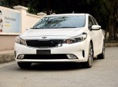 Cần bán xe Kia Cerato 2.0 AT sản xuất năm 2016, màu trắng, giá 540tr