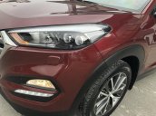 Cần bán gấp Hyundai Tucson 2.0AT 2015, nhập khẩu nguyên chiếc