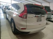 Bán Honda CRV 2.0 2016 màu trắng, xe một chủ từ đầu còn zin nguyên bản