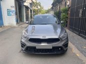 Bán Kia Cerato 2019 số sàn, màu xám, gia đình giữ rất kỹ mới tinh