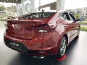 Cần bán xe Hyundai Elantra sản xuất 2019, màu đỏ