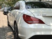 Bán Mercedes CLA 200 2016, màu trắng, nhập khẩu, 995 triệu