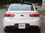 Cần bán lại xe Kia Cerato 2.0AT năm 2011, màu trắng, nhập khẩu như mới, 455 triệu