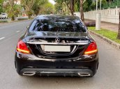 Master Auto - Bán Mercedes C300 AMG màu đen/đỏ 2019 siêu mới siêu lướt - trả trước 680 triệu nhận xe ngay