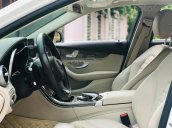 Mercedes C250 Exclusive 2017 màu trắng, nội thất kem, trẻ trung đầy sang trọng