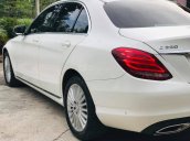 Mercedes C250 Exclusive 2017 màu trắng, nội thất kem, trẻ trung đầy sang trọng