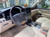 Lexus LX570 màu vàng cát, nội thất kem model 2013- Full option