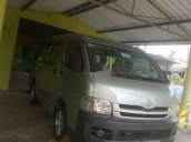 Bán xe Toyota Hiace đời 2010, màu bạc, chính chủ, giá 280tr