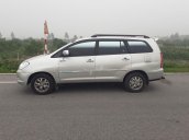 Cần bán lại xe Toyota Innova G đời 2008 xe gia đình, giá chỉ 279 triệu