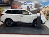 Mitsubishi Outlander 2020, cam kết giá tốt nhất miền Trung, ưu đãi lớn cuối năm, chỉ cần 220 triệu để sở hữu