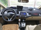 Cần bán xe Honda Civic 1.8 AT 2011, màu trắng