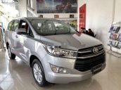 Cần bán Toyota Innova 2.0E đời 2020, màu bạc
