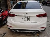 Bán Hyundai Accent sản xuất 2018, màu trắng