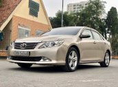 Cần bán Toyota Camry 2.5Q sx 2015