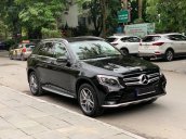 Mercedes GLC300 4Matic đời 2017 màu đen/kem xuất sắc